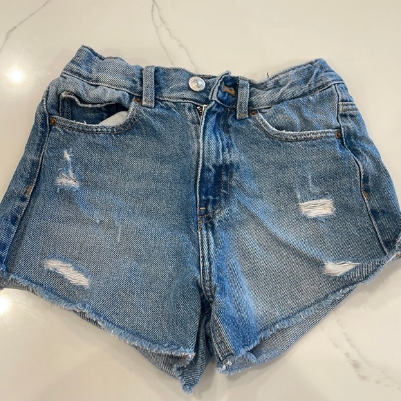 Zara Girls Shorts - Picture 1 of 3